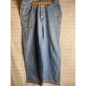 High-waisted Flare Jeans